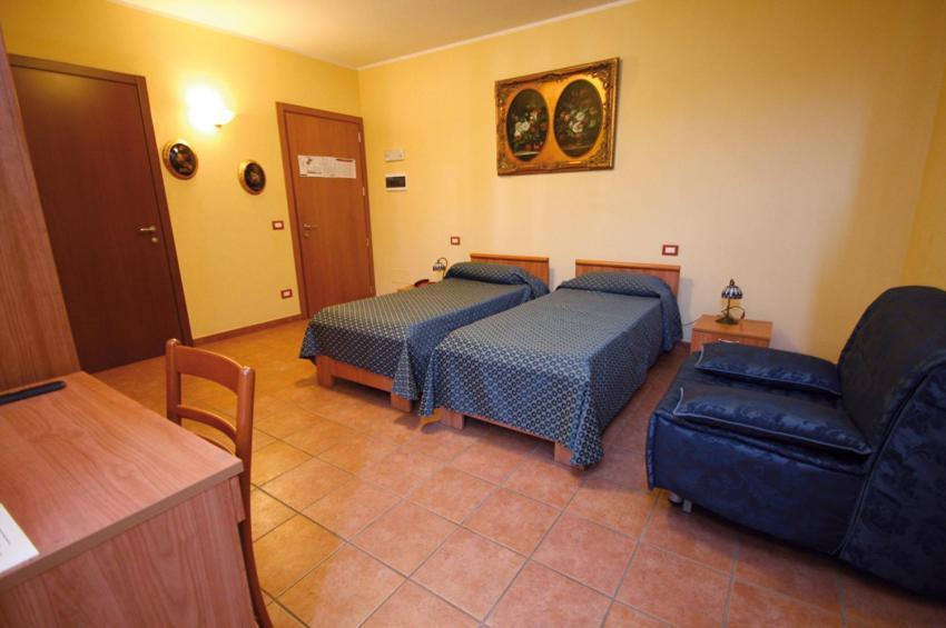Albergo Corte Antica Villafranca di Verona Exteriör bild